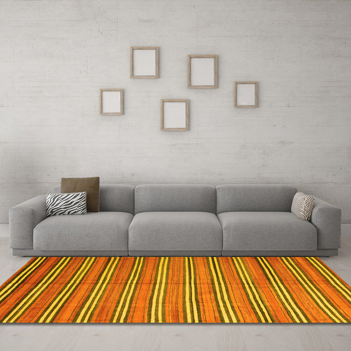 Machine Washable Oriental Yellow Traditional Rug in a Living Room, wshcon817yw