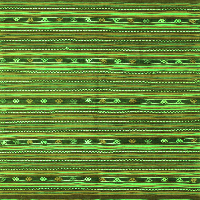 Serging Thickness of Oriental Green Traditional Rug, con818grn