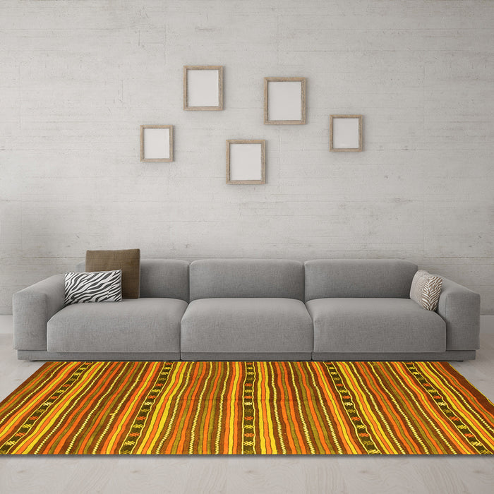 Machine Washable Oriental Yellow Traditional Rug in a Living Room, wshcon818yw