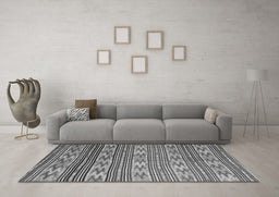 Machine Washable Southwestern Gray Country Rug in a Living Room,, wshcon819gry