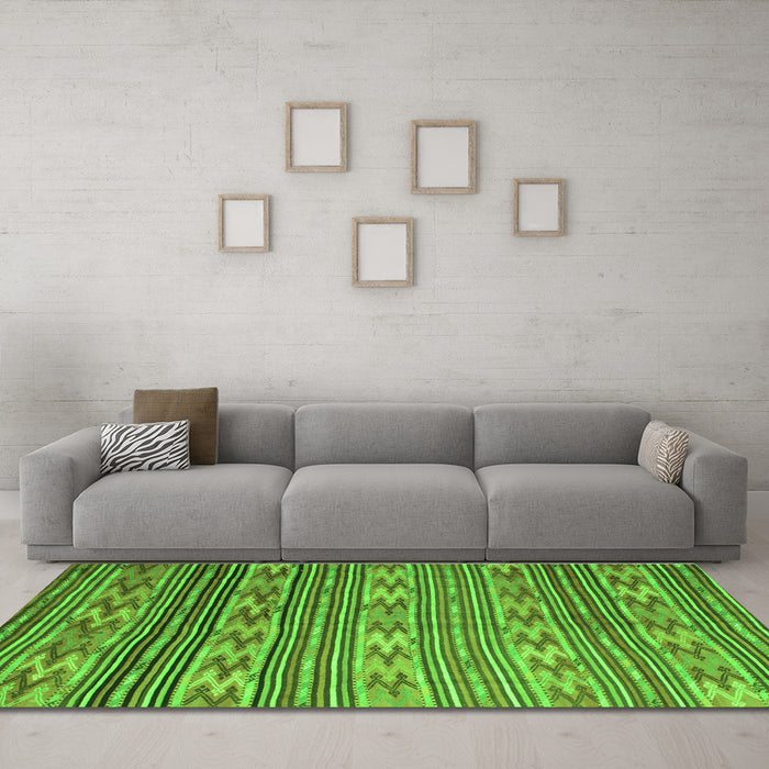 Machine Washable Southwestern Green Country Area Rugs in a Living Room,, wshcon819grn