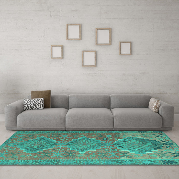 Machine Washable Oriental Turquoise Traditional Area Rugs in a Living Room,, wshcon821turq