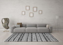 Machine Washable Southwestern Gray Country Rug in a Living Room,, wshcon822gry