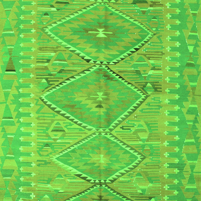 Serging Thickness of Machine Washable Southwestern Green Country Area Rugs, wshcon823grn