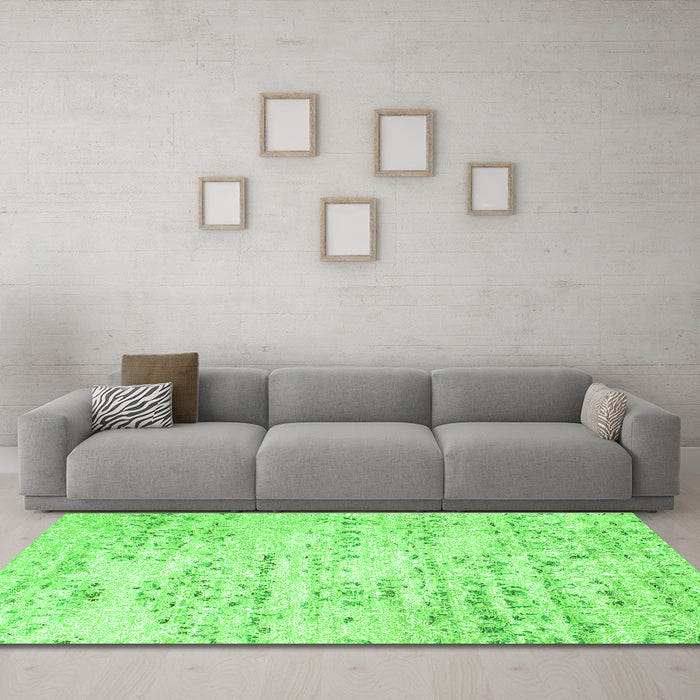 Machine Washable Solid Green Modern Area Rugs in a Living Room,, wshcon836grn