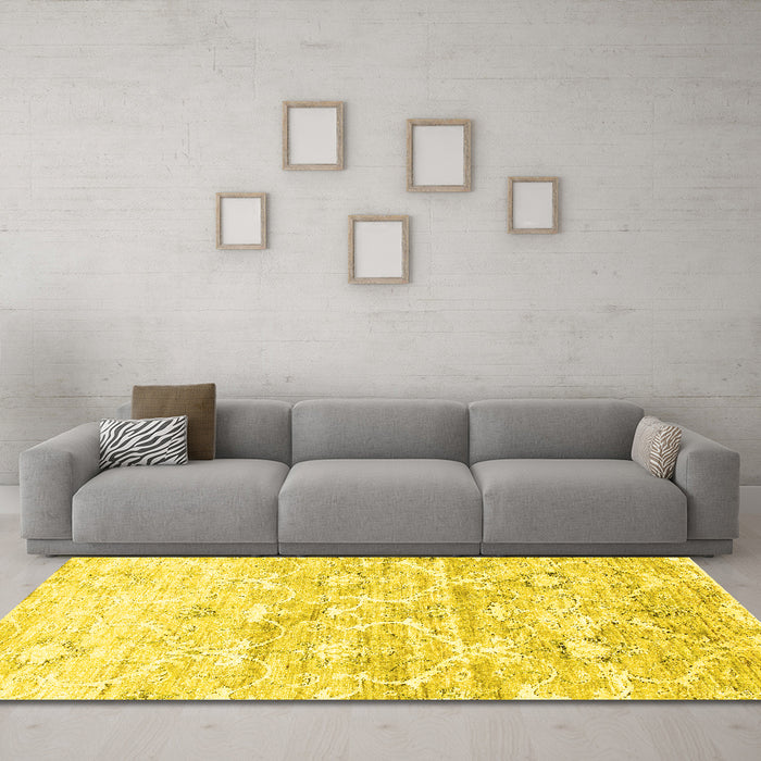 Machine Washable Abstract Yellow Contemporary Rug in a Living Room, wshcon837yw