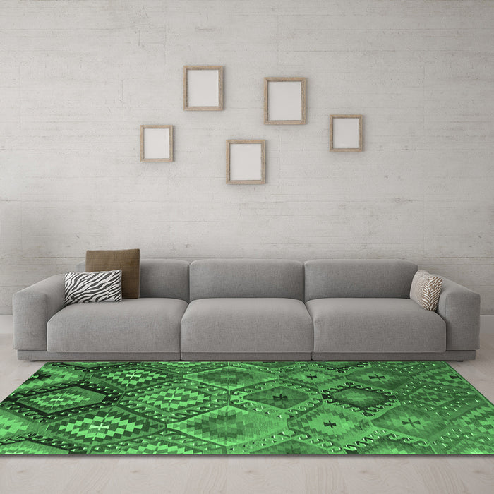 Machine Washable Southwestern Emerald Green Country Area Rugs in a Living Room,, wshcon841emgrn