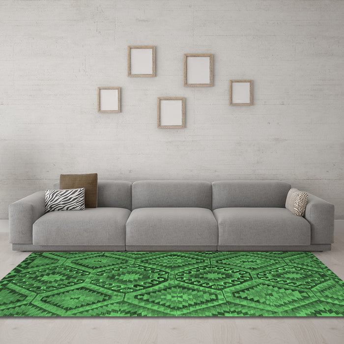 Machine Washable Southwestern Emerald Green Country Area Rugs in a Living Room,, wshcon844emgrn