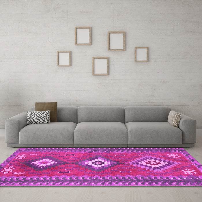 Machine Washable Oriental Pink Traditional Rug in a Living Room, wshcon856pnk