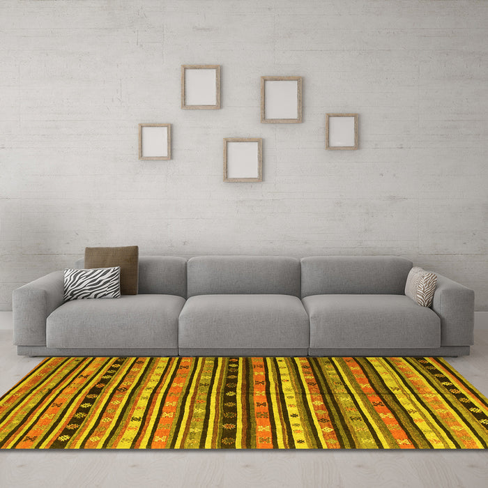 Machine Washable Southwestern Yellow Country Rug in a Living Room, wshcon858yw