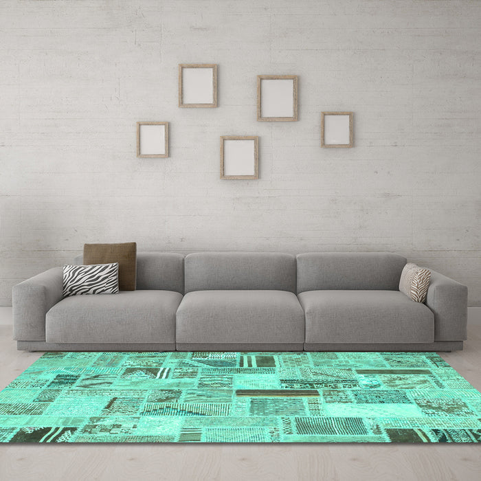 Machine Washable Patchwork Turquoise Transitional Area Rugs in a Living Room,, wshcon860turq