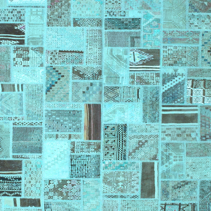 Square Patchwork Light Blue Transitional Rug, con860lblu