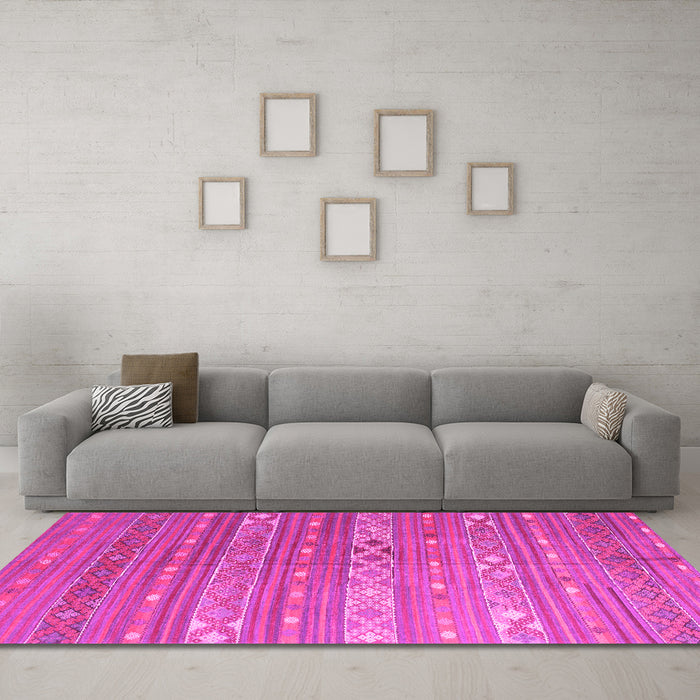 Machine Washable Oriental Pink Traditional Rug in a Living Room, wshcon862pnk