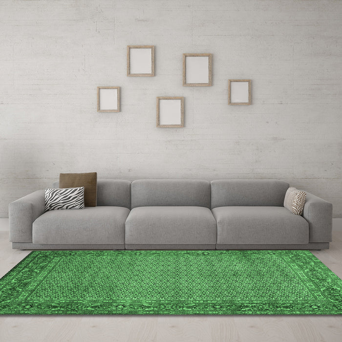 Machine Washable Abstract Emerald Green Contemporary Area Rugs in a Living Room,, wshcon865emgrn