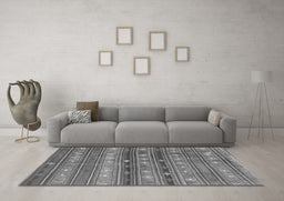 Machine Washable Southwestern Gray Country Rug in a Living Room,, wshcon867gry
