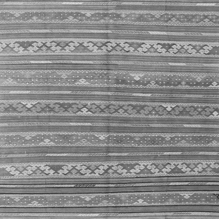 Serging Thickness of Southwestern Gray Country Rug, con871gry