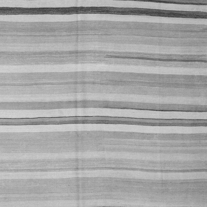 Serging Thickness of Machine Washable Abstract Gray Contemporary Rug, wshcon881gry