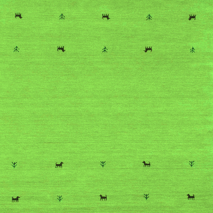 Serging Thickness of Solid Green Modern Rug, con884grn