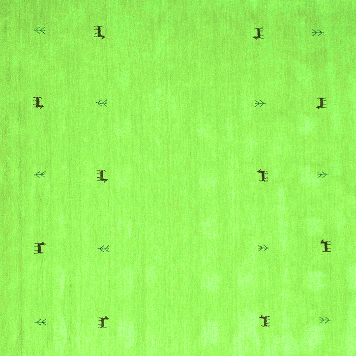 Serging Thickness of Solid Green Modern Rug, con891grn