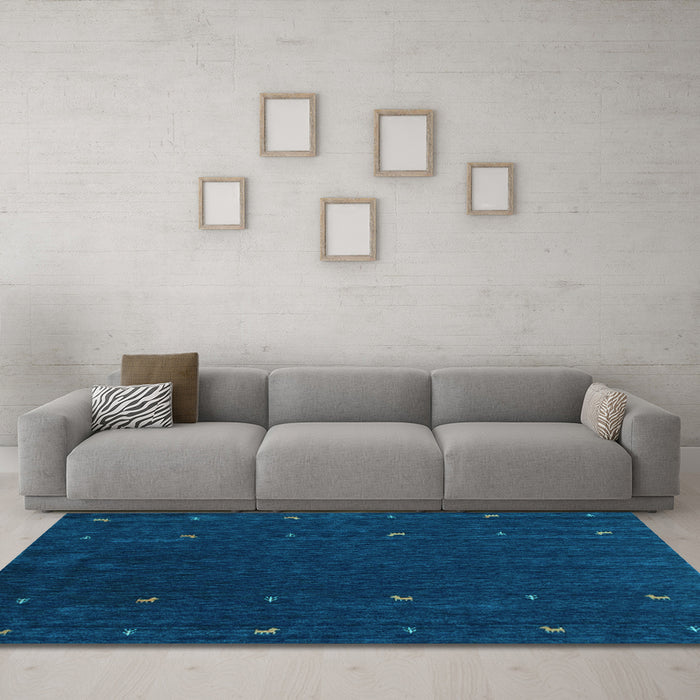 Machine Washable Abstract Light Blue Contemporary Rug in a Living Room, wshcon895lblu