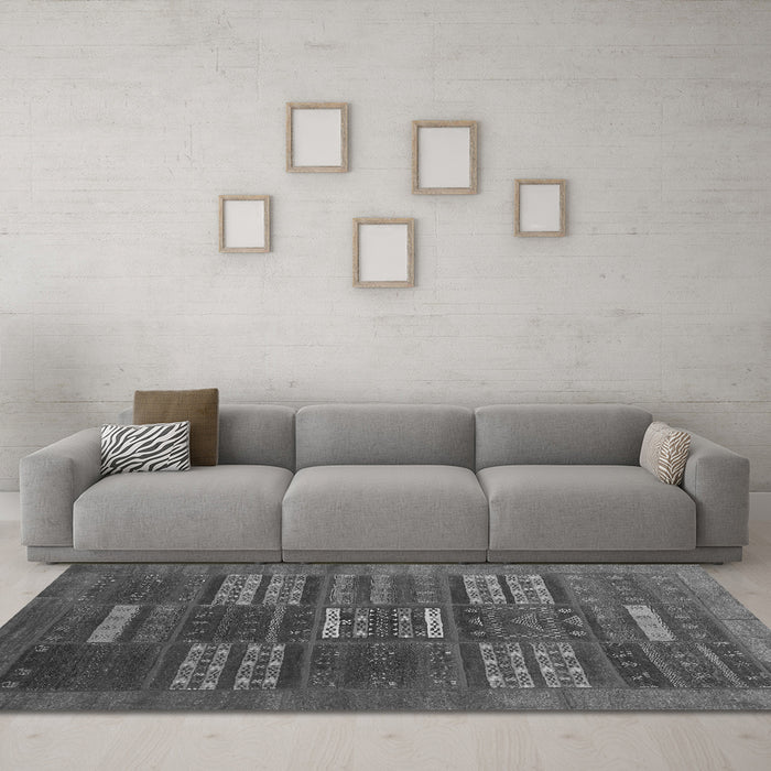 Machine Washable Abstract Gray Contemporary Rug in a Living Room,, wshcon905gry