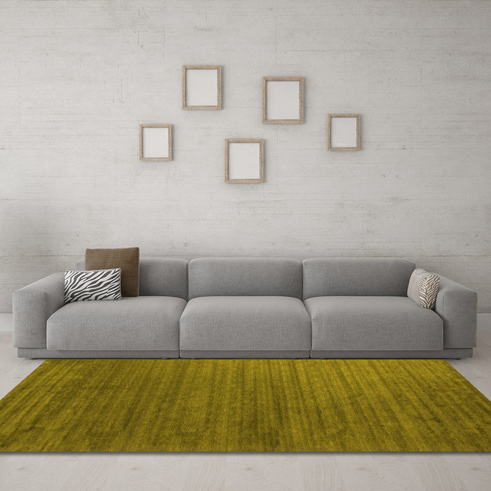 Machine Washable Abstract Yellow Contemporary Rug in a Living Room, wshcon909yw