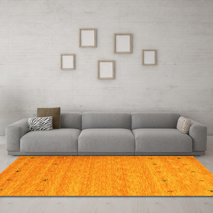 Machine Washable Abstract Yellow Contemporary Rug in a Living Room, wshcon912yw