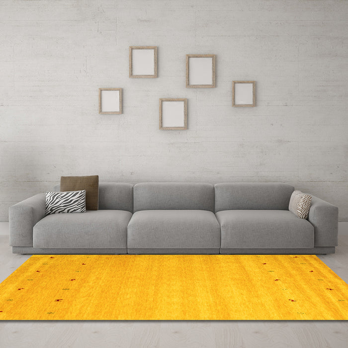 Machine Washable Abstract Yellow Contemporary Rug in a Living Room, wshcon923yw