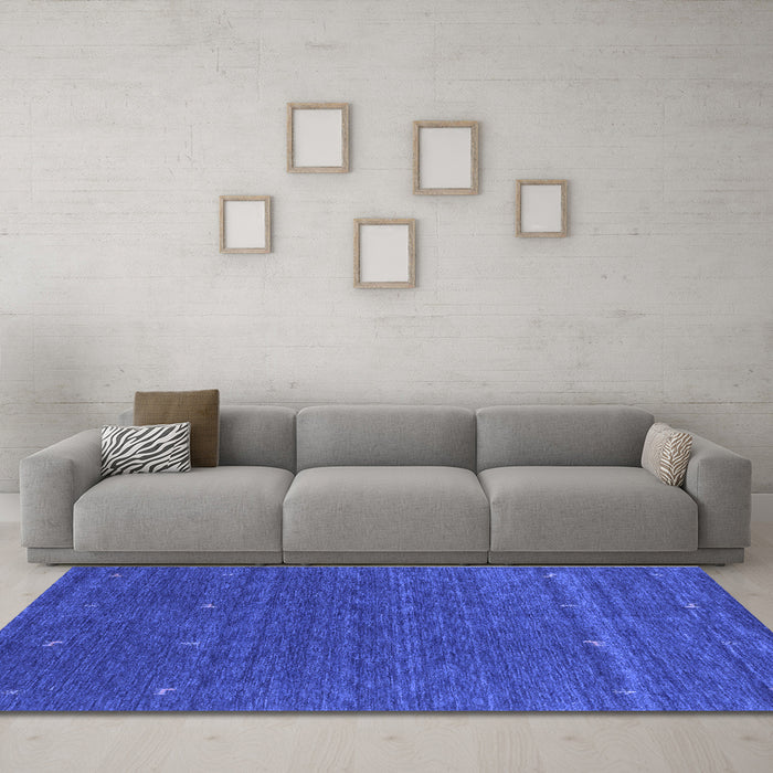Machine Washable Abstract Blue Contemporary Rug in a Living Room, wshcon924blu