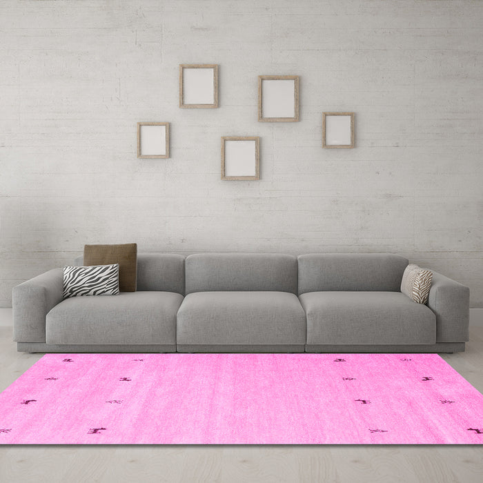 Machine Washable Solid Pink Modern Rug in a Living Room, wshcon935pnk