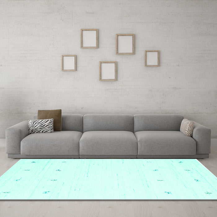 Machine Washable Solid Turquoise Modern Area Rugs in a Living Room,, wshcon936turq
