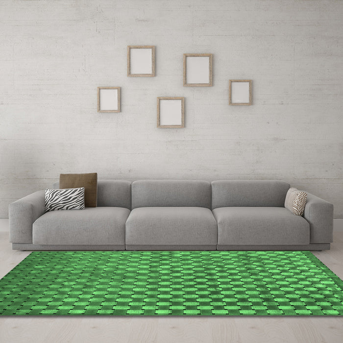 Machine Washable Abstract Emerald Green Contemporary Area Rugs in a Living Room,, wshcon939emgrn