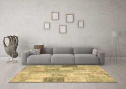 Machine Washable Patchwork Brown Transitional Rug in a Living Room,, wshcon944brn