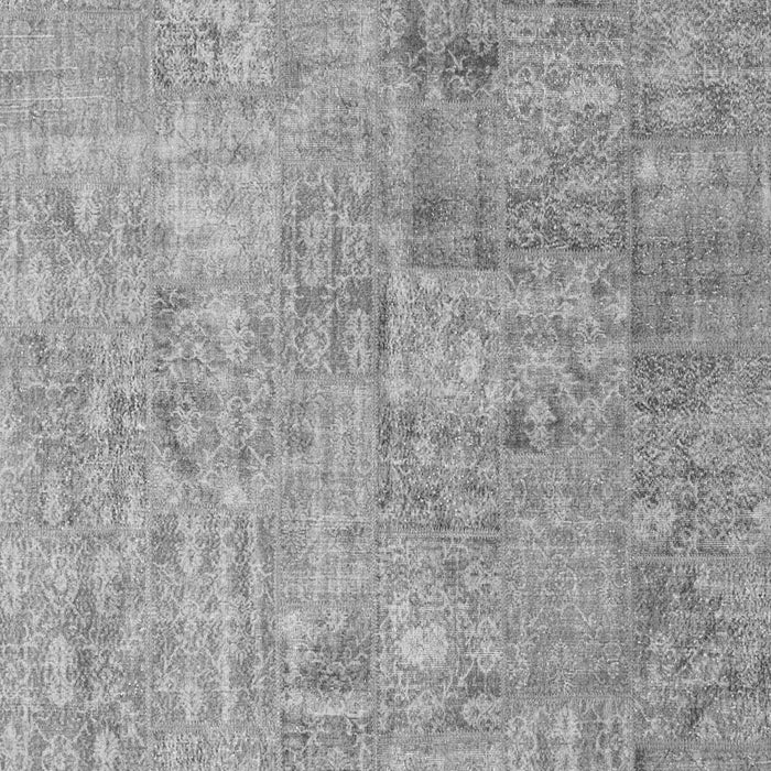 Serging Thickness of Machine Washable Patchwork Gray Transitional Rug, wshcon945gry