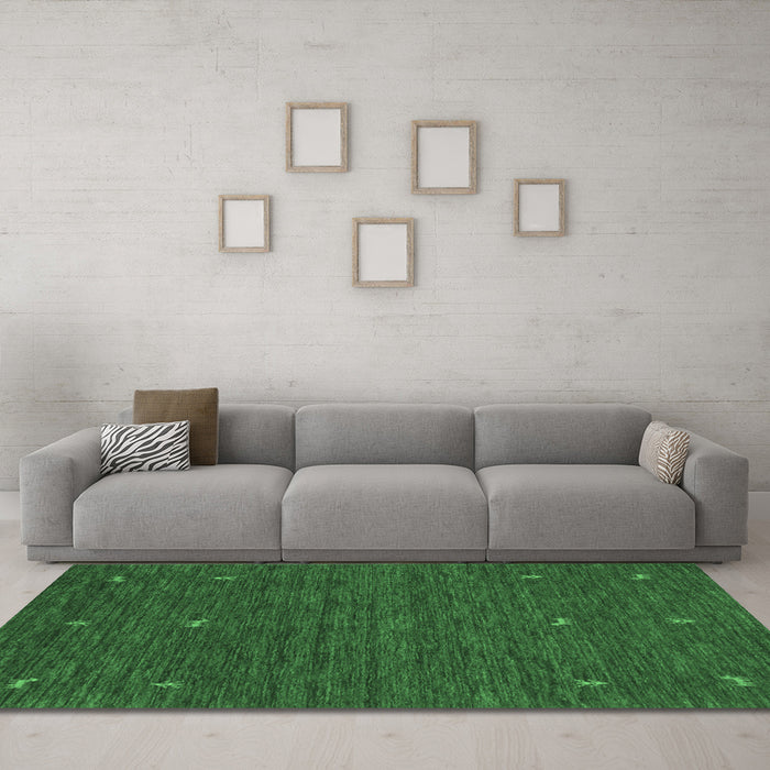 Machine Washable Abstract Emerald Green Contemporary Area Rugs in a Living Room,, wshcon949emgrn