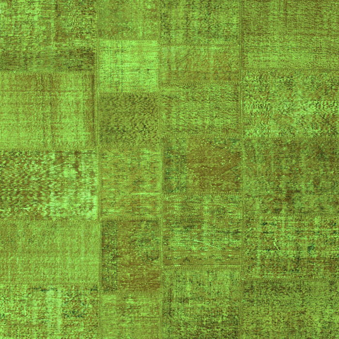 Serging Thickness of Patchwork Green Transitional Rug, con964grn