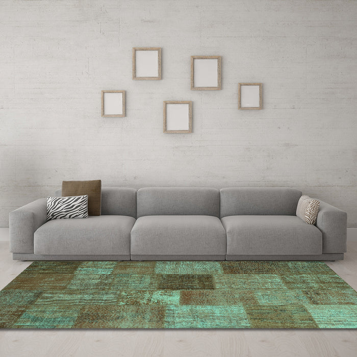 Machine Washable Patchwork Turquoise Transitional Area Rugs in a Living Room,, wshcon965turq
