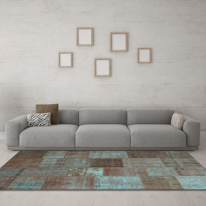 Machine Washable Patchwork Light Blue Transitional Rug in a Living Room, wshcon965lblu