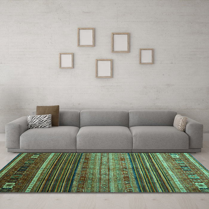 Machine Washable Oriental Turquoise Traditional Area Rugs in a Living Room,, wshcon969turq