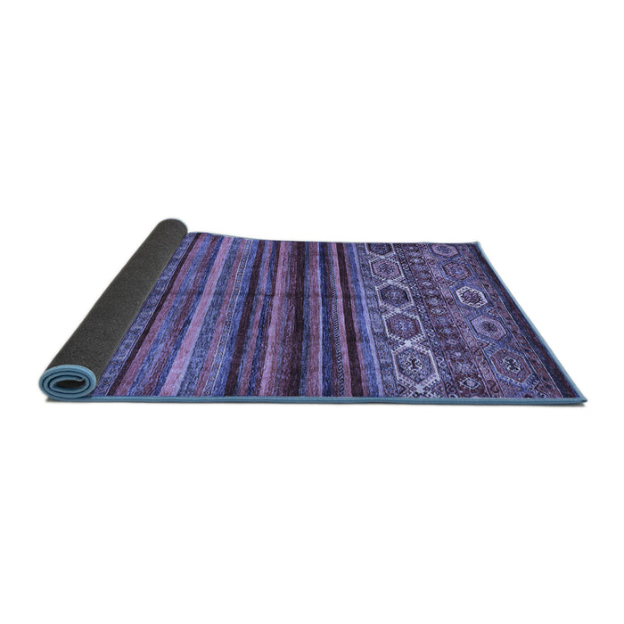 Sideview of Oriental Blue Traditional Rug, con970blu
