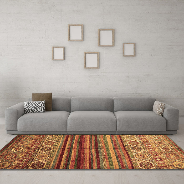 Machine Washable Oriental Brown Traditional Rug in a Living Room,, wshcon970brn