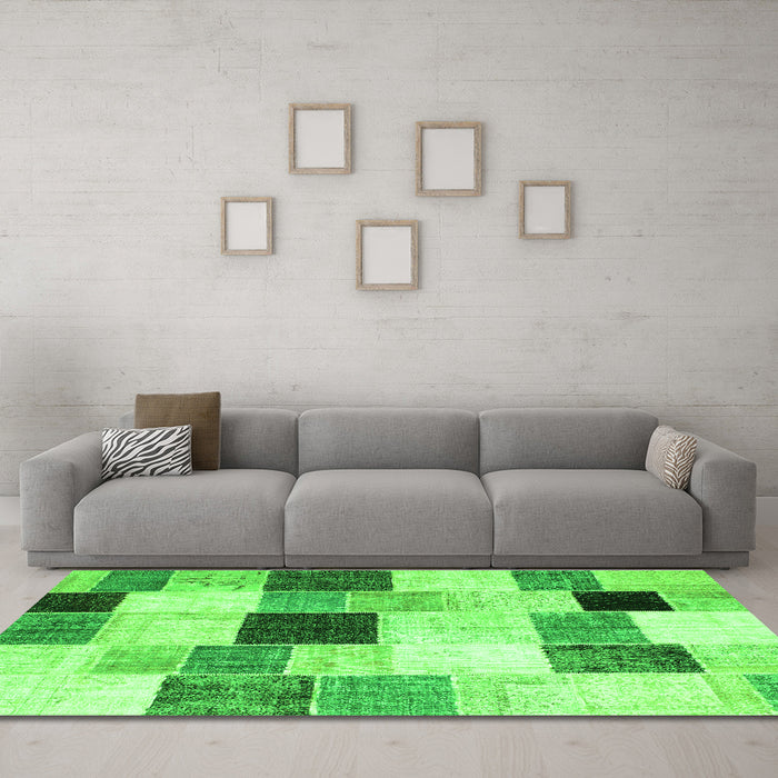 Machine Washable Patchwork Green Transitional Area Rugs in a Living Room,, wshcon976grn