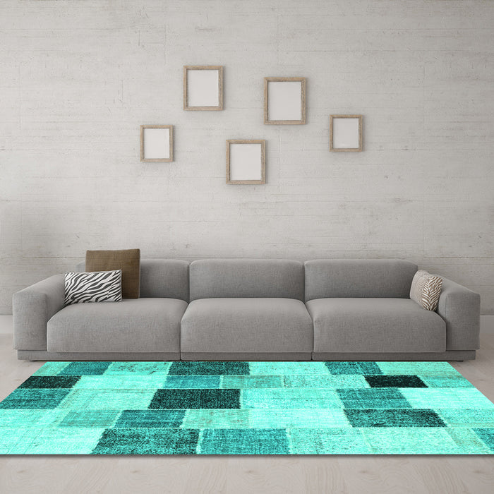 Machine Washable Patchwork Turquoise Transitional Area Rugs in a Living Room,, wshcon976turq