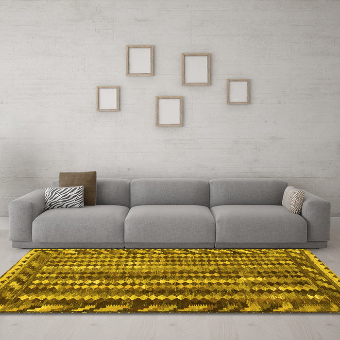 Machine Washable Abstract Yellow Contemporary Rug in a Living Room, wshcon979yw