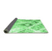 Sideview of Abstract Emerald Green Contemporary Rug, con981emgrn