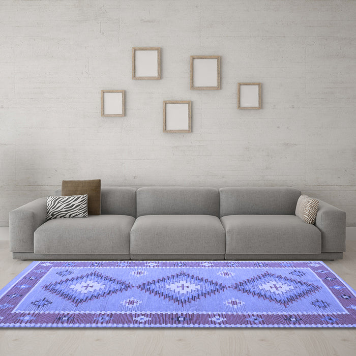 Machine Washable Oriental Blue Traditional Rug in a Living Room, wshcon992blu