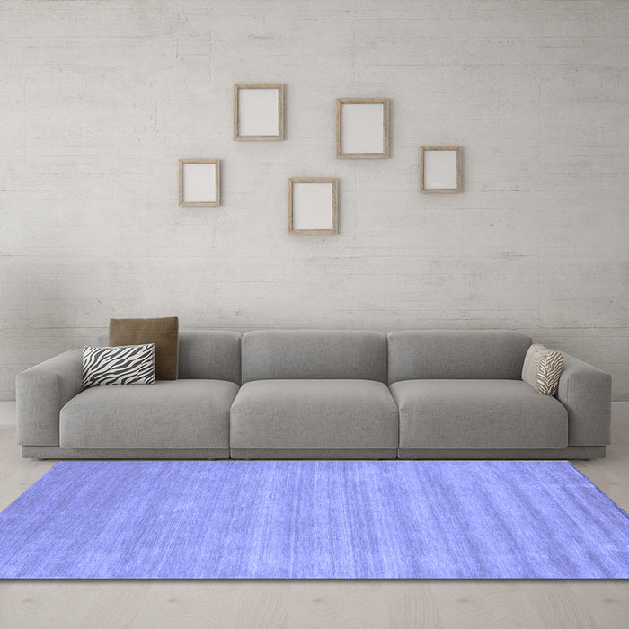Machine Washable Solid Blue Modern Rug in a Living Room, wshcon99blu