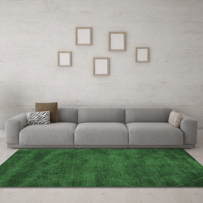 Machine Washable Abstract Emerald Green Contemporary Area Rugs in a Living Room,, wshcon9emgrn
