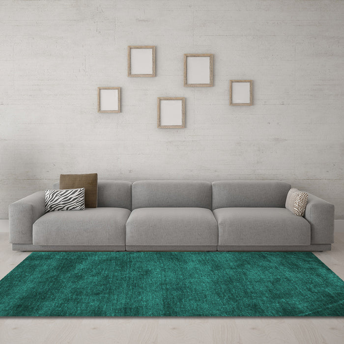 Machine Washable Abstract Turquoise Contemporary Area Rugs in a Living Room,, wshcon9turq