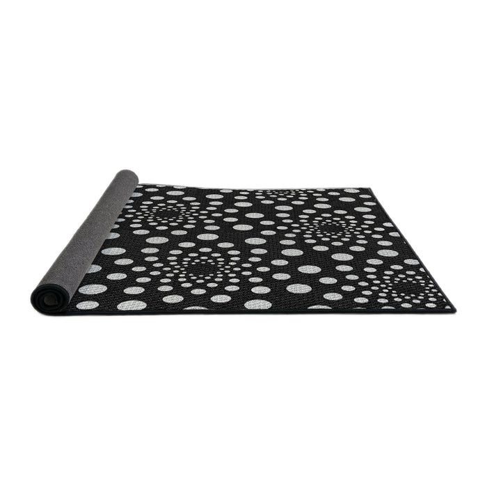 Thickness of Patterned Black Novelty Rug, pat1059